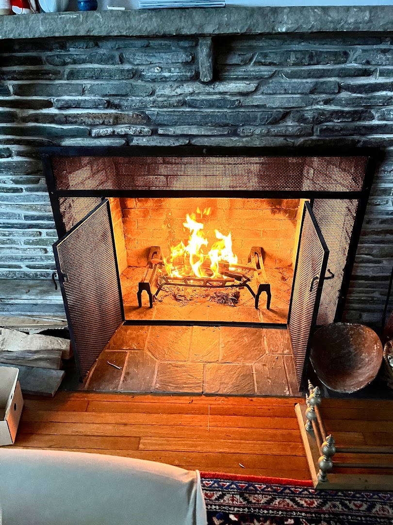 401 Chimney - Professional chimney cleaning and repair services in Wakefield, Massachusetts