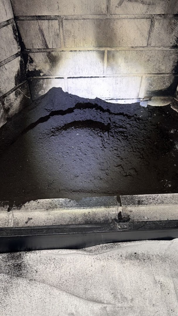 Cali Chimney Sweep chimney services work photo 5 - Professional chimney cleaning and repair in Millbrae, Oregon