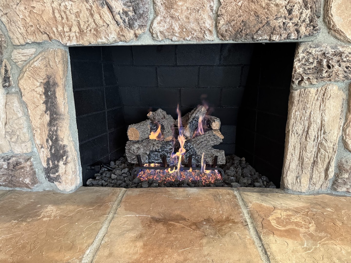 Garduno Chimney Sweeps & Fireplace Services - Professional chimney cleaning and repair services in Big Bear, Oregon