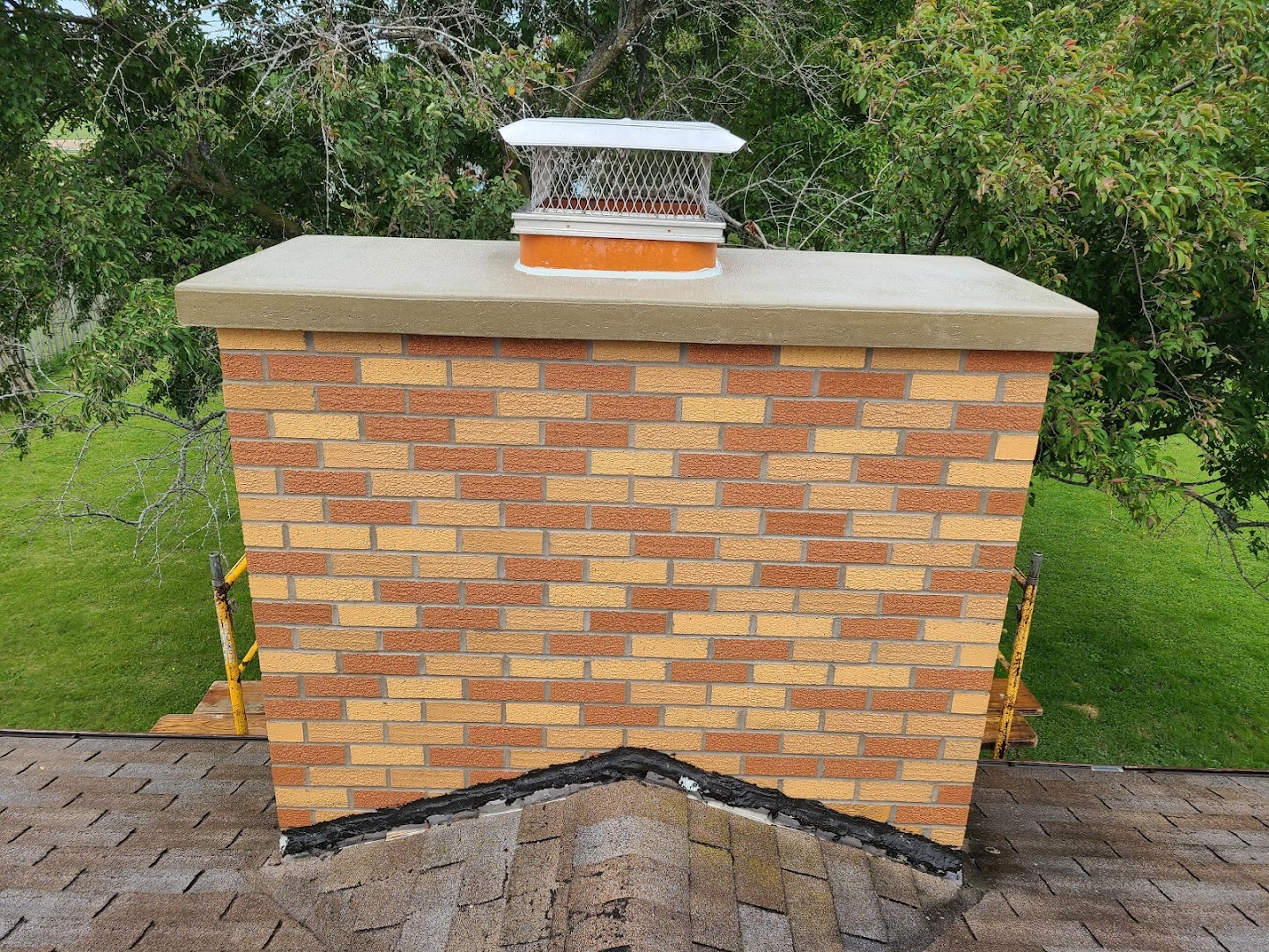 Reyes Masonry - Professional chimney cleaning and repair services in Rockford, Illinois