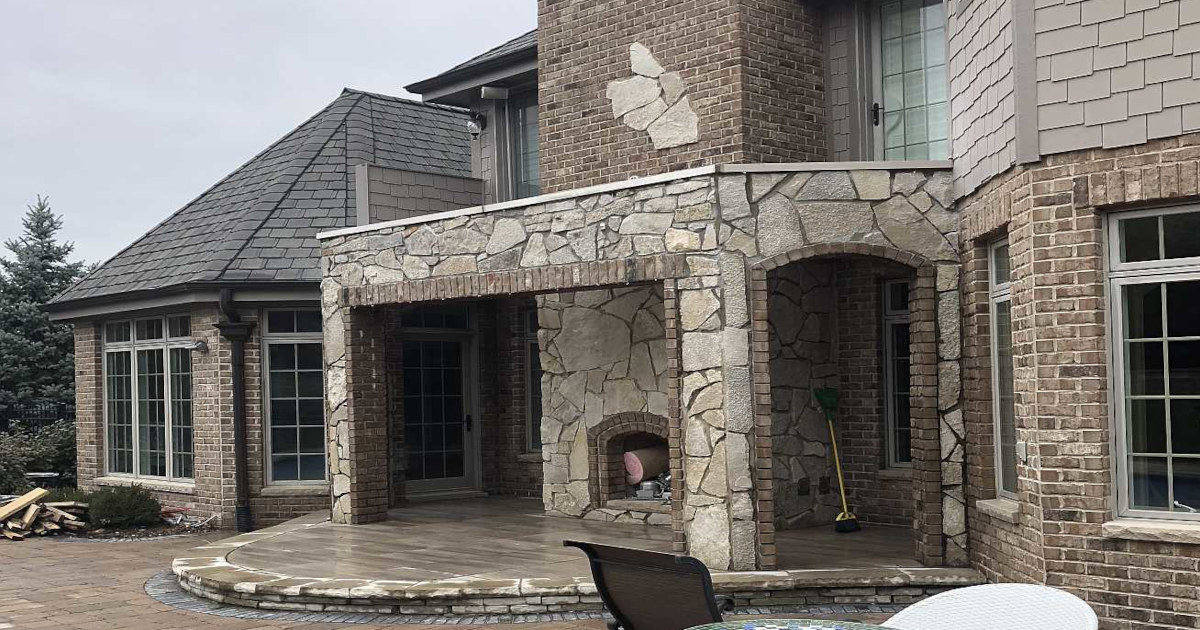 RK Masonry and Tuckpointing - Professional chimney cleaning and repair services in New Lenox, Illinois