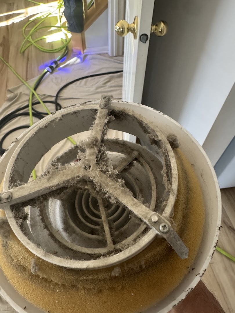 Roberts Ducts - Professional chimney cleaning and repair services in Andover, Minnesota