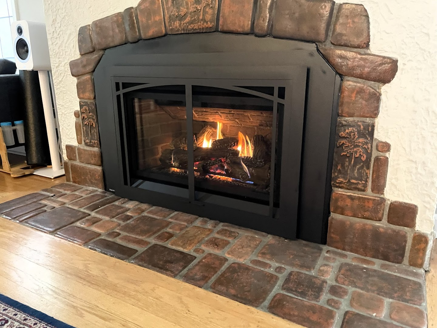 Vanport Fireplace and Chimney Inc. - Professional chimney cleaning and repair services in Vancouver, Washington