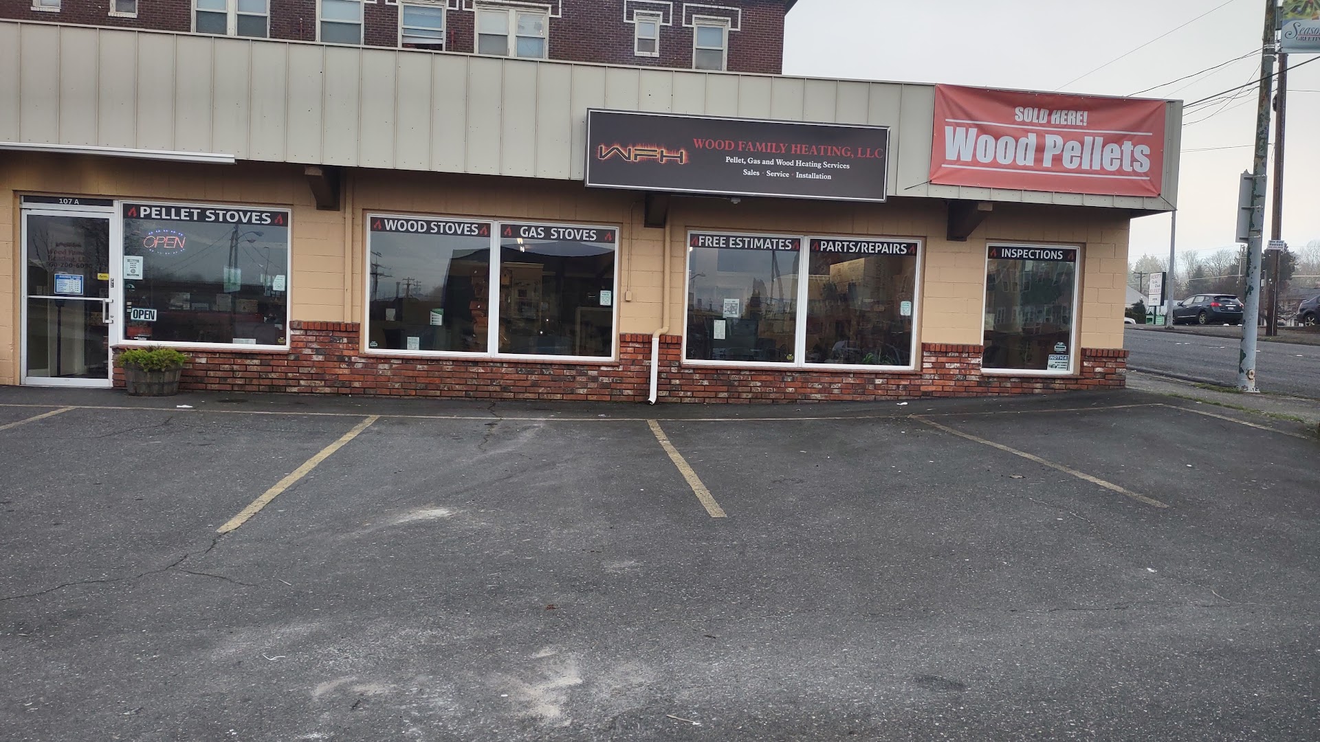 Wood Family Heating, LLC - Professional chimney cleaning and repair services in Kelso, Washington